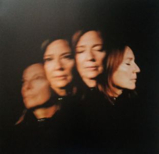 Beth Gibbons - Lives Outgrown (Deluxe Vinyl)